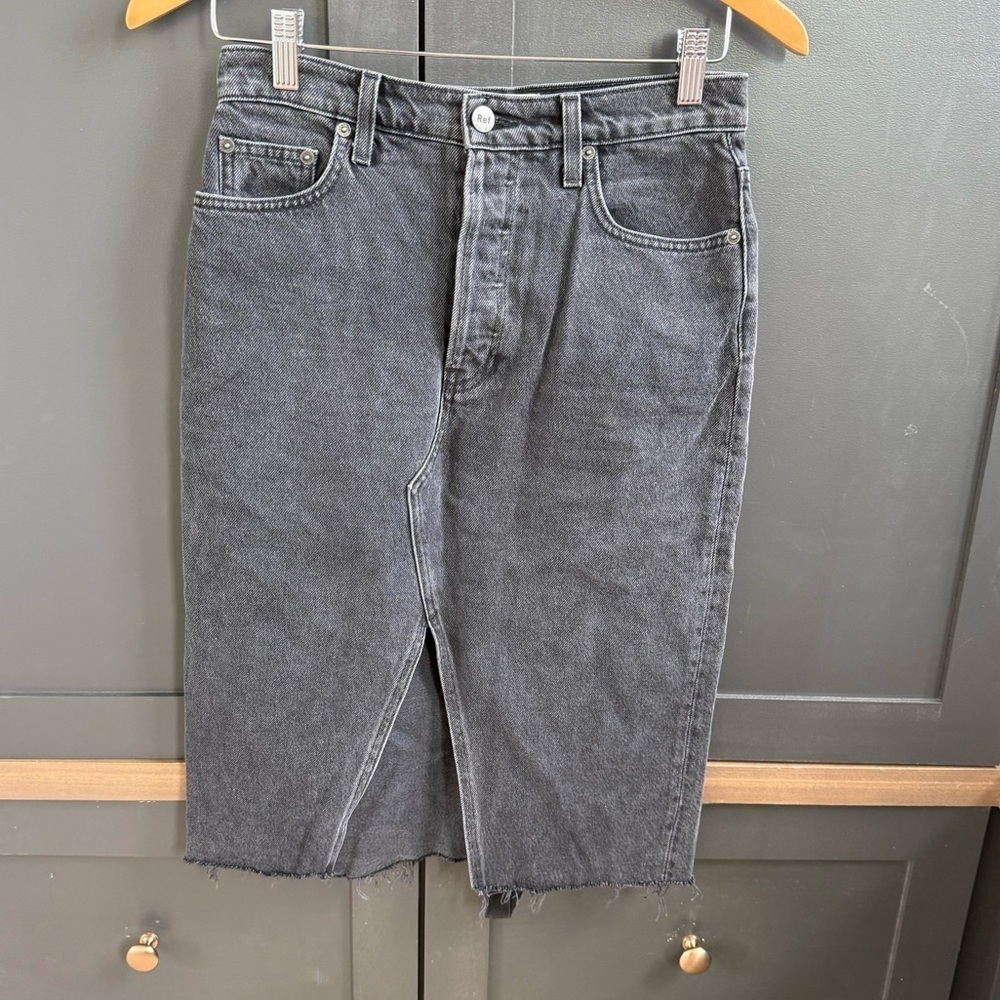 Reformation Jeans Black Denim Button Fly Skirt w/ Front Slit •26